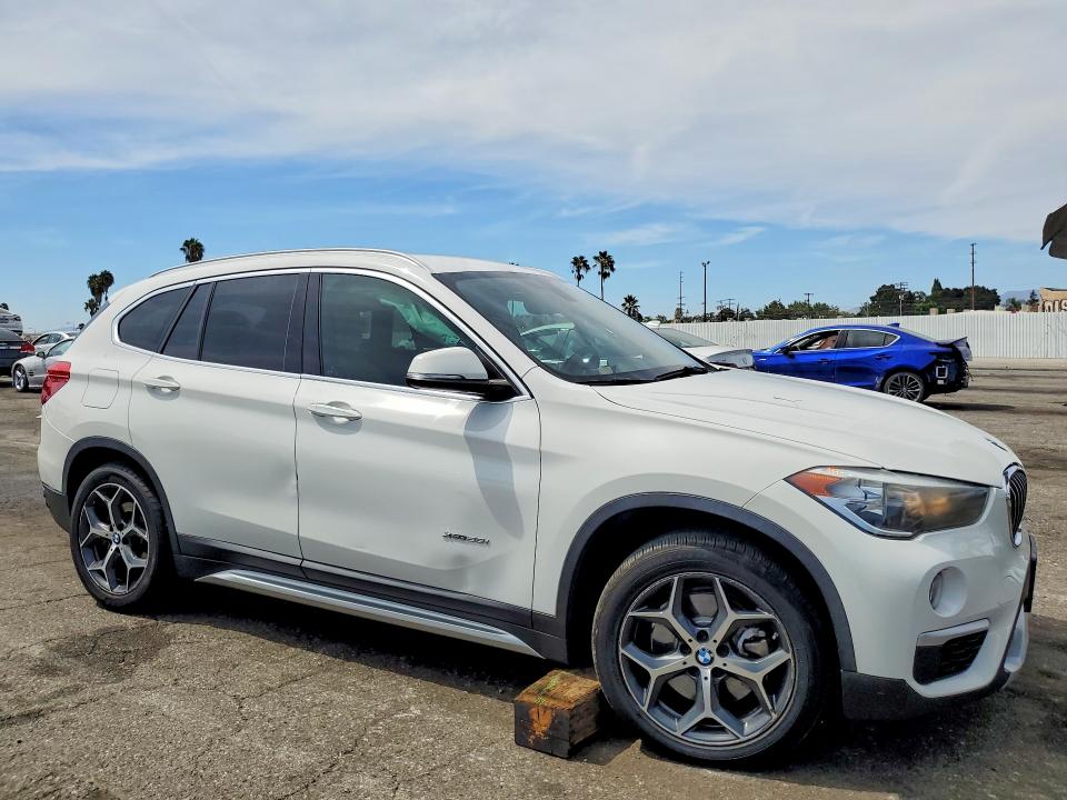 2018 Bmw X1 მანქანა იყიდება აუქციონზე, vin: WBXHT3C3XJ5K22893, აუქციონის ნომერი: 66100316