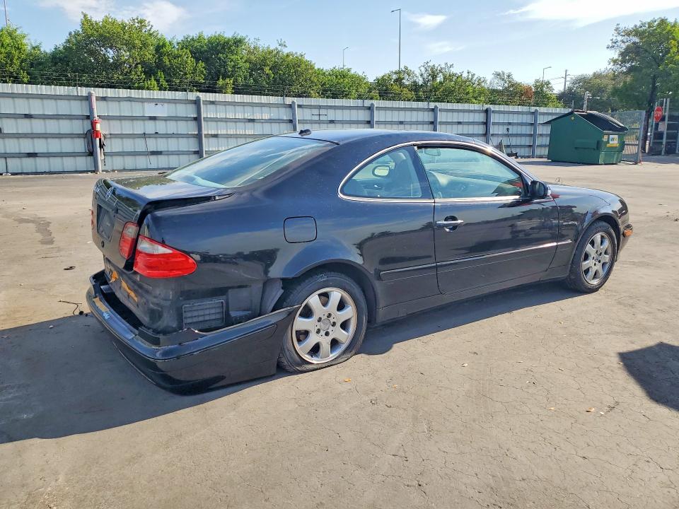 2001 Mercedes-benz Clk მანქანა იყიდება აუქციონზე, vin: WDBLJ65G01F174456, აუქციონის ნომერი: 63894276