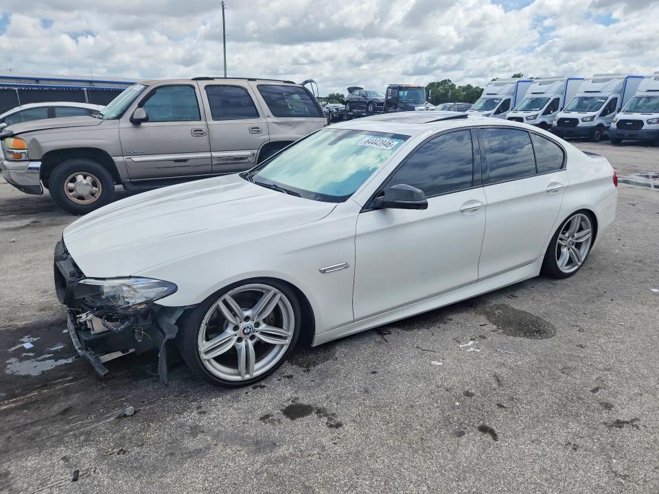64443946 :رقم المزاد ، WBA5B3C56FD543103 vin ، 2015 Bmw 535 مزاد بيع