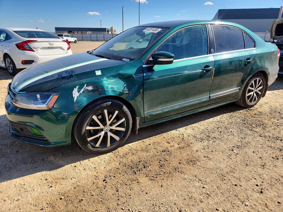 65351456 :رقم المزاد ، 3VWDB7AJ0HM243678 vin ، 2017 Volkswagen Jetta مزاد بيع