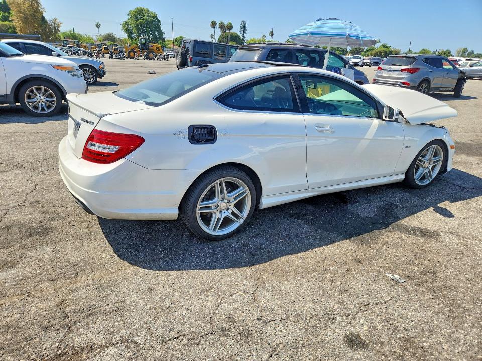 Aukcja sprzedaży 2012 Mercedes-benz C, vin: WDDGJ5HB0CF834663, numer aukcji: 67109116