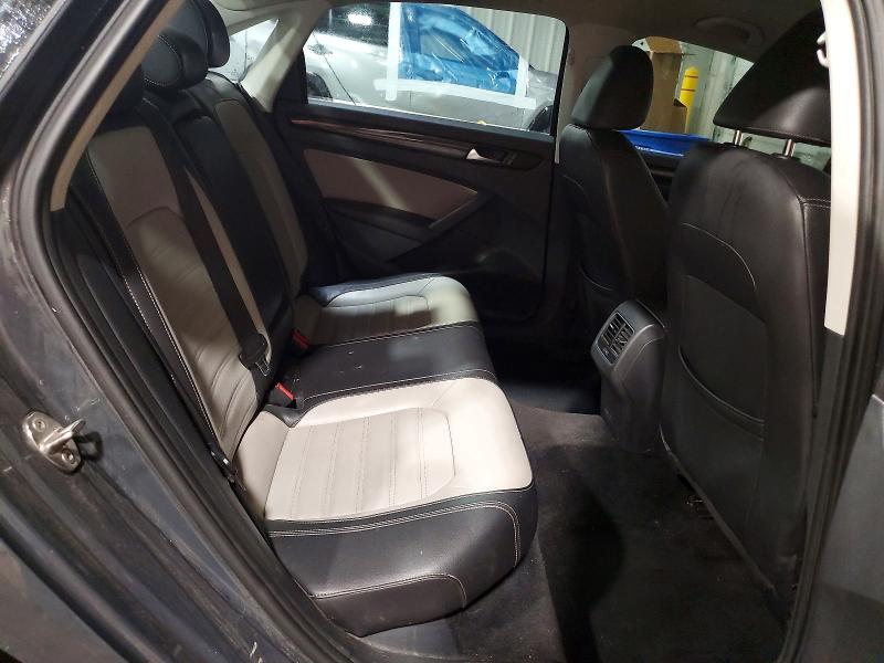 Продажа на аукционе авто 2015 Volkswagen Passat, vin: 1VWBT7A35FC014997, номер лота: 65809786