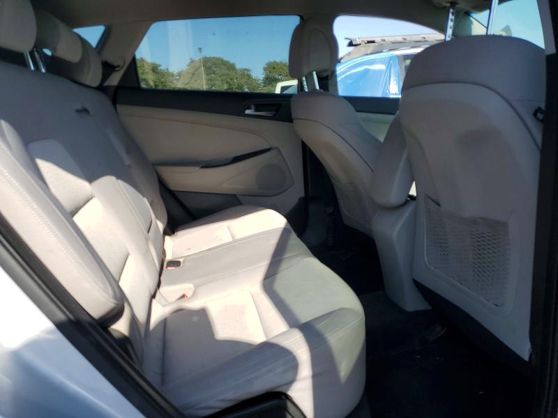 2017 Hyundai Tucson მანქანა იყიდება აუქციონზე, vin: KM8J3CA42HU280065, აუქციონის ნომერი: 63232836