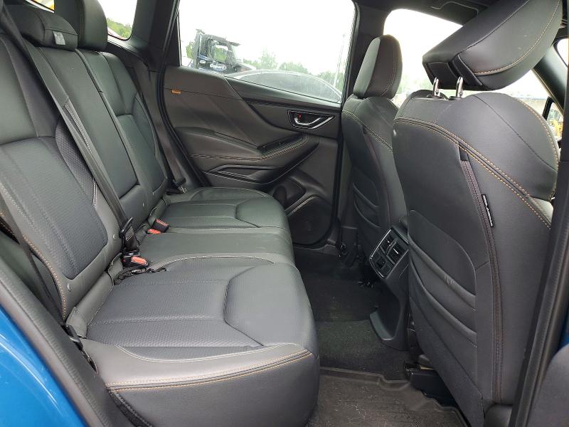 65558636 :رقم المزاد ، JF2SKAMC8NH497628 vin ، 2022 Subaru Forester مزاد بيع