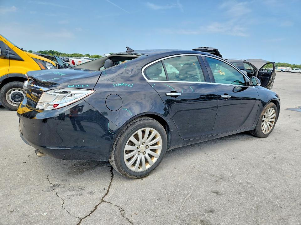 65747236 :رقم المزاد ، 2G4GT5GV4D9219636 vin ، 2013 Buick Regal مزاد بيع