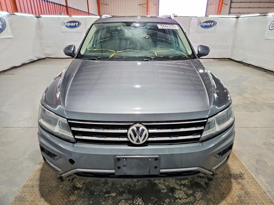 Продажа на аукционе авто 2019 Volkswagen Tiguan, vin: 3VV2B7AX2KM145324, номер лота: 64320506