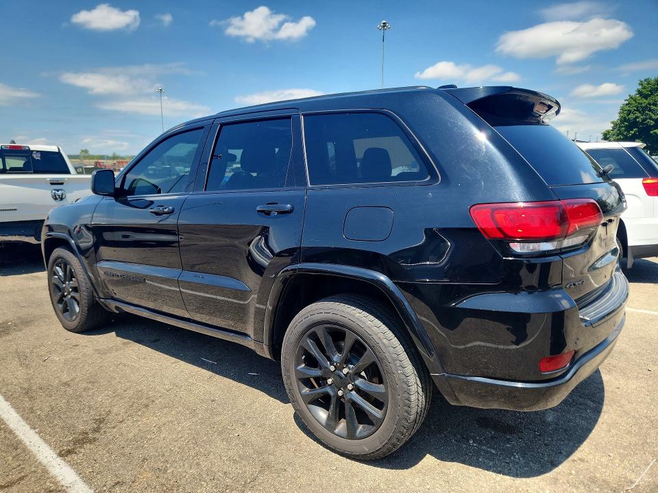 Продажа на аукционе авто 2018 Jeep Grand Cherokee, vin: 1C4RJFAG8JC319813, номер лота: 63444406