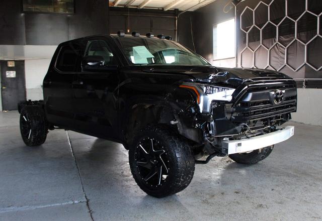 64612336 :رقم المزاد ، 5TFLA5DB6RX136222 vin ، 2024 Toyota Tundra مزاد بيع