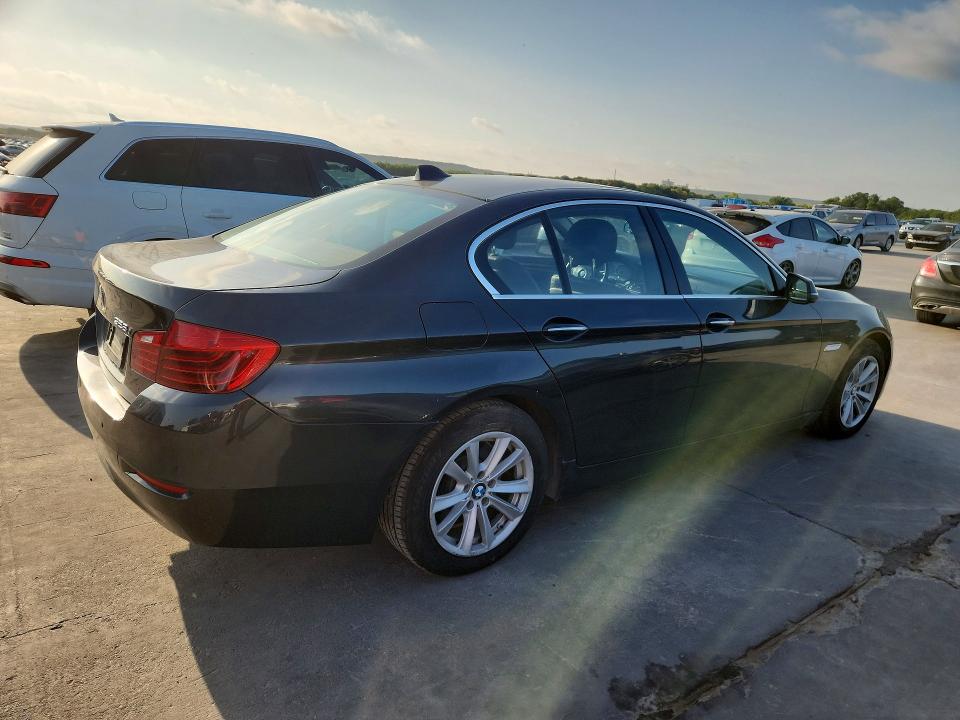 2016 Bmw 528 მანქანა იყიდება აუქციონზე, vin: WBA5A5C55GD526437, აუქციონის ნომერი: 64691746