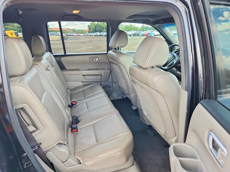 63053986 :رقم المزاد ، 5FNYF4H5XCB059880 vin ، 2012 Honda Pilot مزاد بيع