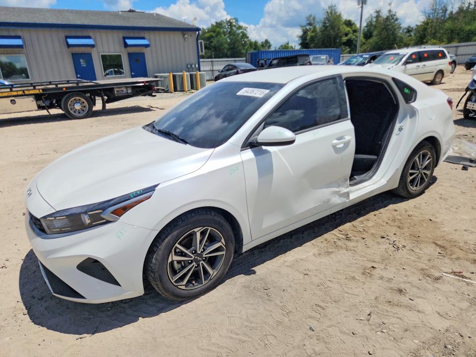 64367216 :رقم المزاد ، 3KPF24AD2PE639656 vin ، 2023 Kia Forte مزاد بيع