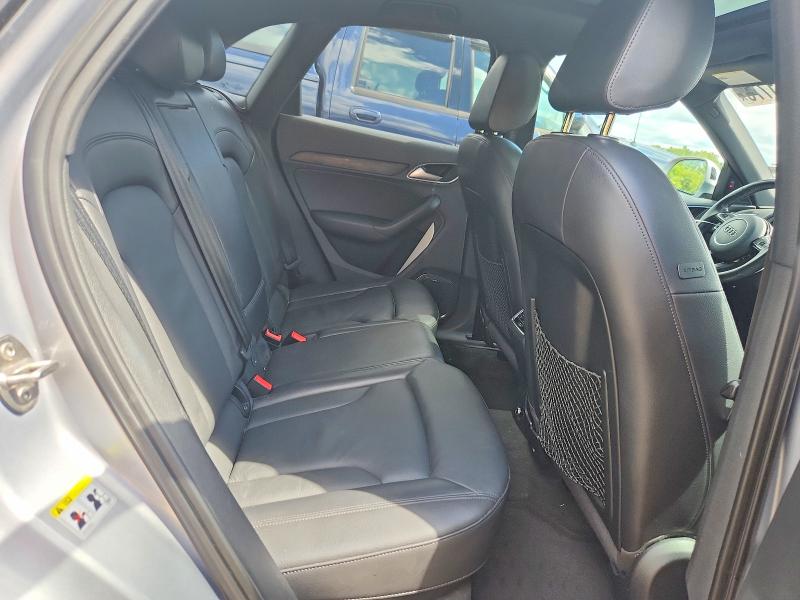 64151776 :رقم المزاد ، WA1JCCFS2JR030291 vin ، 2018 Audi Q3 مزاد بيع