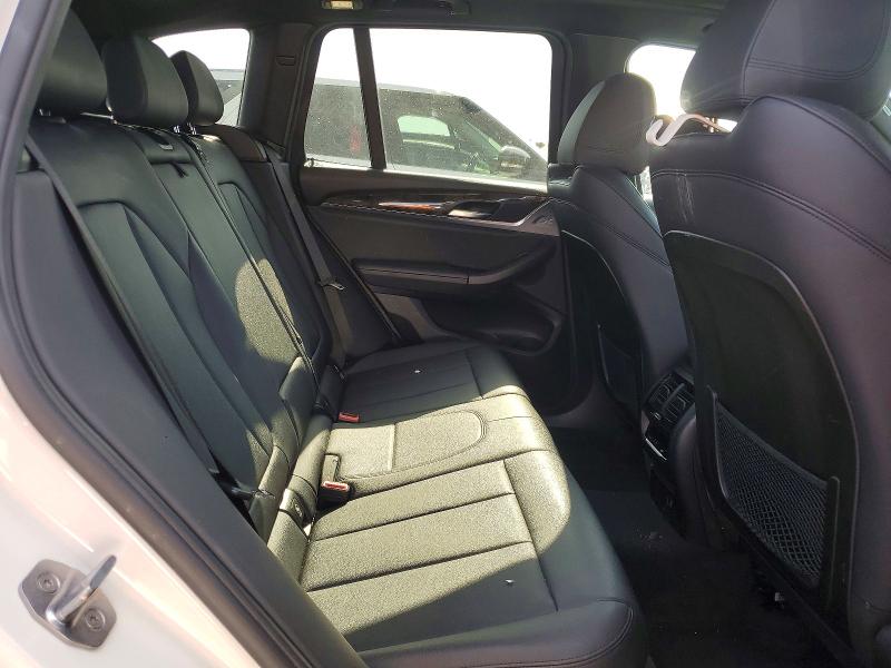 63571076 :رقم المزاد ، 5UXTR9C59JLC79898 vin ، 2018 Bmw X3 مزاد بيع