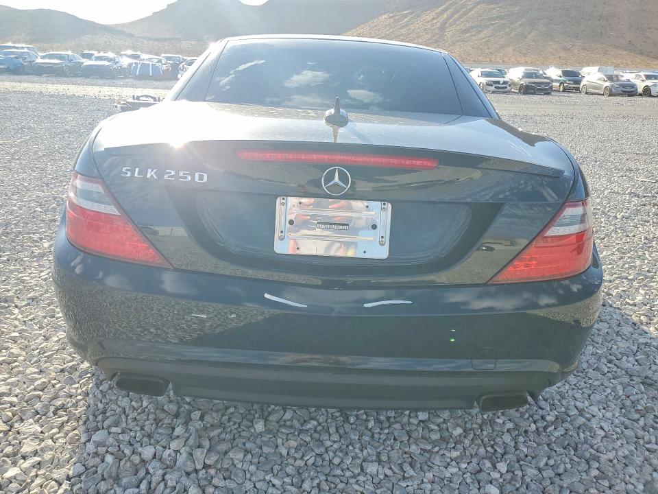 2014 Mercedes-benz Slk მანქანა იყიდება აუქციონზე, vin: WDDPK4HA8EF089422, აუქციონის ნომერი: 63898496