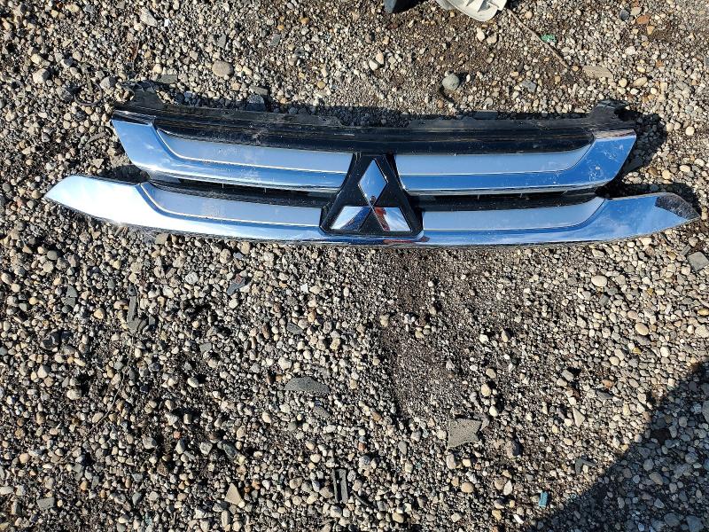 2018 Mitsubishi Outlander მანქანა იყიდება აუქციონზე, vin: JA4AD3A38JZ004565, აუქციონის ნომერი: 64920536