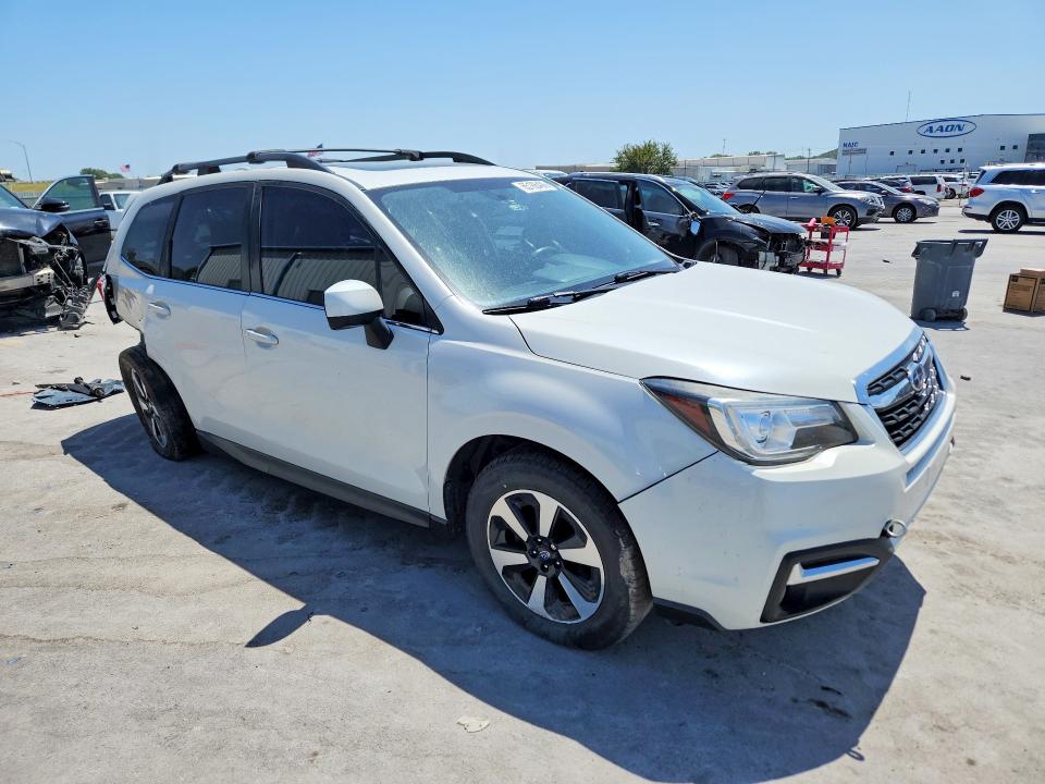 65188406 :رقم المزاد ، JF2SJARC4HH429813 vin ، 2017 Subaru Forester مزاد بيع