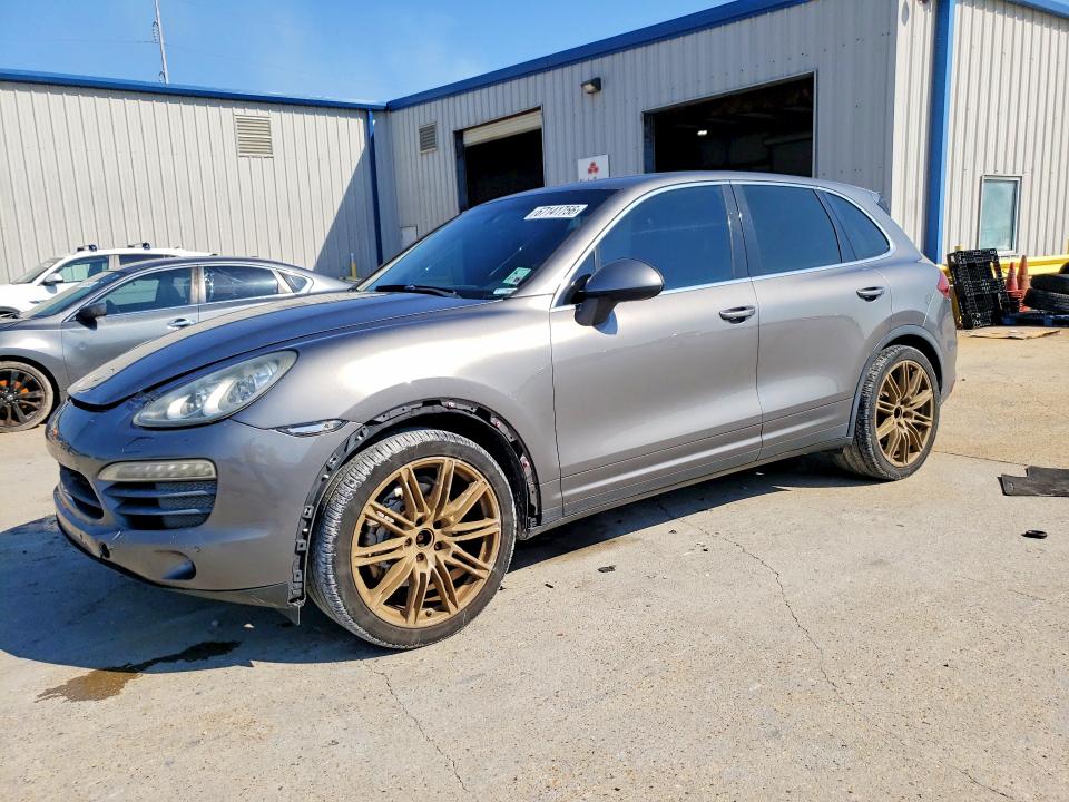 67141756 :رقم المزاد ، WP1AB2A21CLA40356 vin ، 2012 Porsche Cayenne مزاد بيع