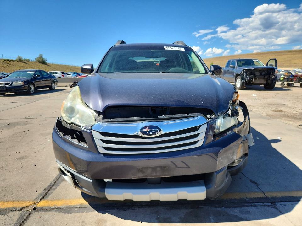 2010 Subaru Outback მანქანა იყიდება აუქციონზე, vin: 4S4BRBKC8A3384493, აუქციონის ნომერი: 65821416