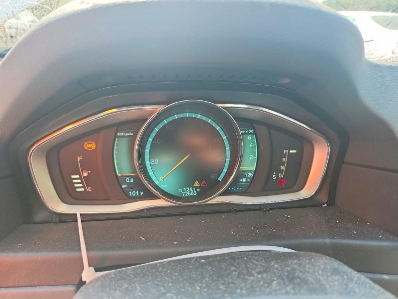 2015 Volvo Xc70 მანქანა იყიდება აუქციონზე, vin: YV4902NC1F1189179, აუქციონის ნომერი: 63763476