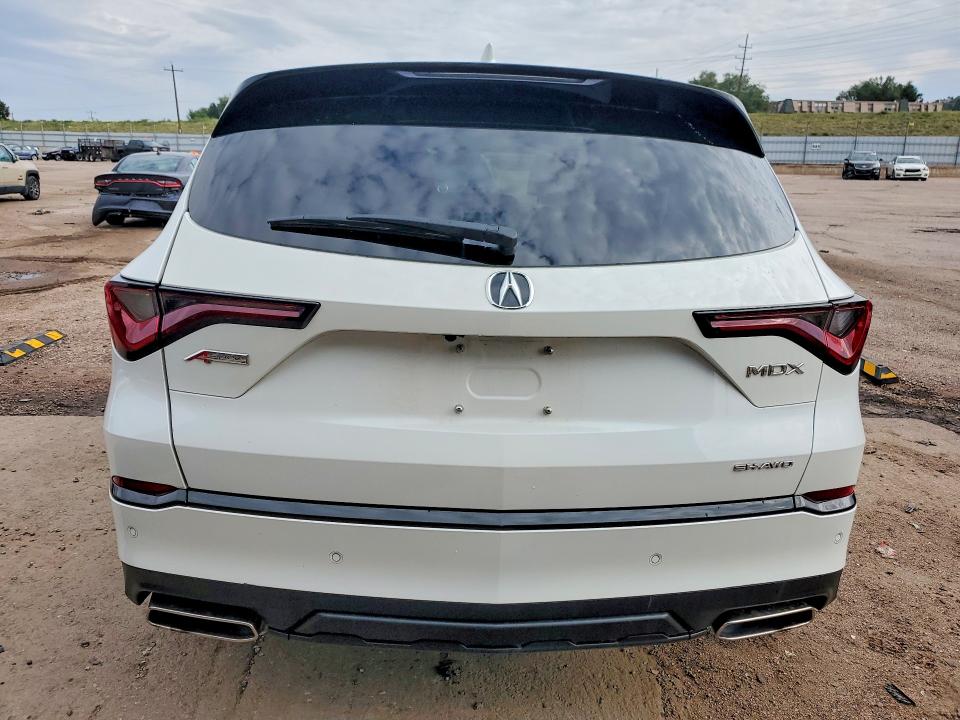 65036276 :رقم المزاد ، 5J8YE1H08NL039649 vin ، 2022 Acura Mdx مزاد بيع