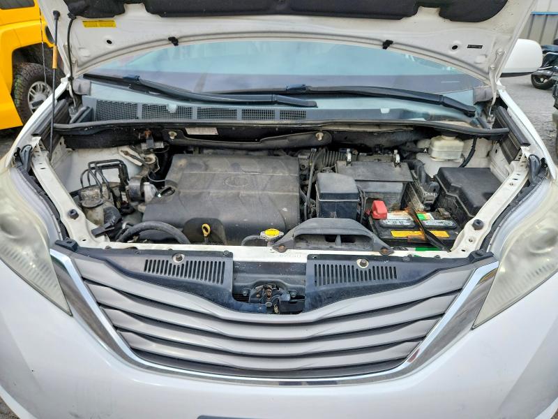 Продажа на аукционе авто 2014 Toyota Sienna, vin: 5TDYK3DCXES508905, номер лота: 64153836