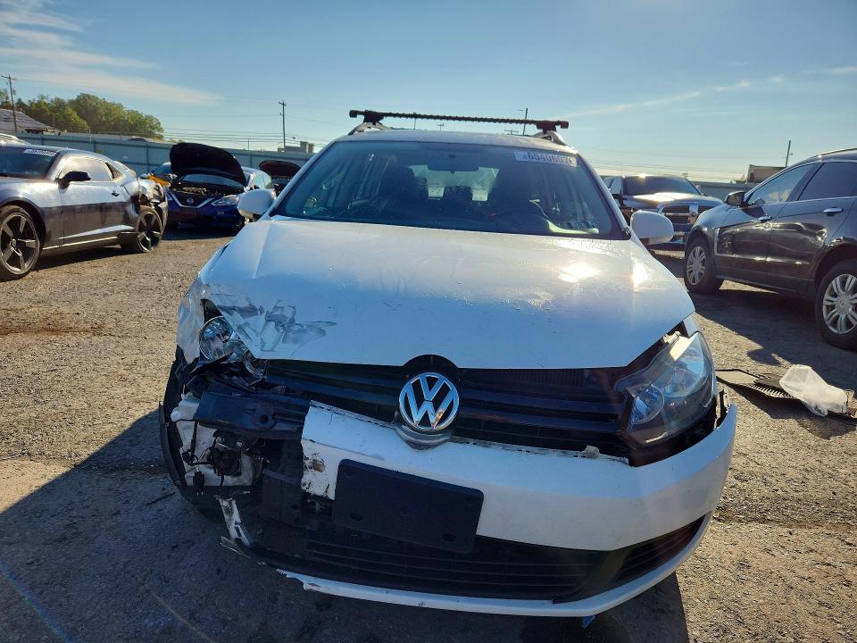 2011 Volkswagen Jetta მანქანა იყიდება აუქციონზე, vin: 3VWKZ7AJ6BM664668, აუქციონის ნომერი: 65406076