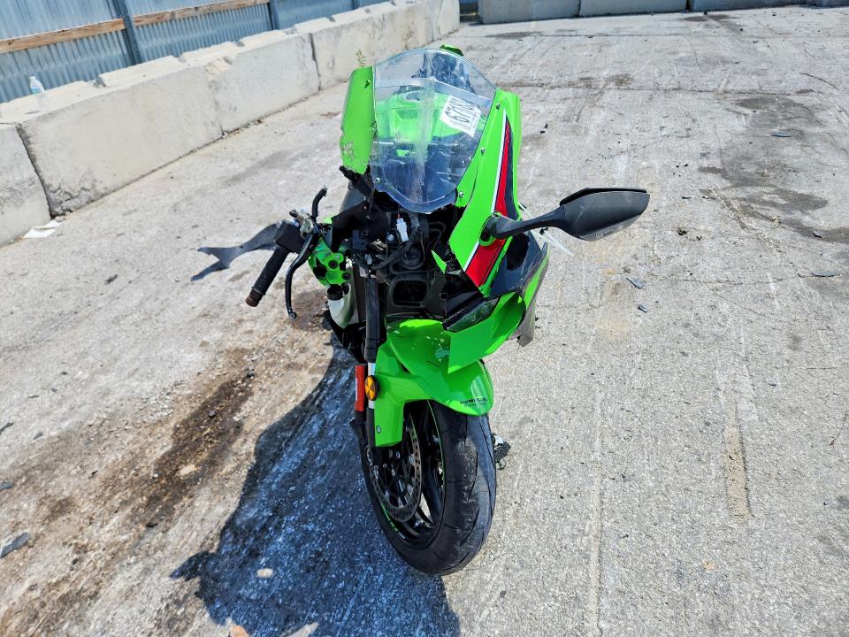67183466 :رقم المزاد ، JKBZXVM12RA007127 vin ، 2024 Kawasaki Zx1002 مزاد بيع