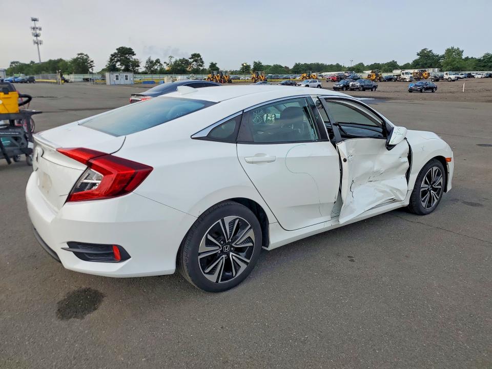 2016 Honda Civic მანქანა იყიდება აუქციონზე, vin: 19XFC1F36GE211021, აუქციონის ნომერი: 64035526
