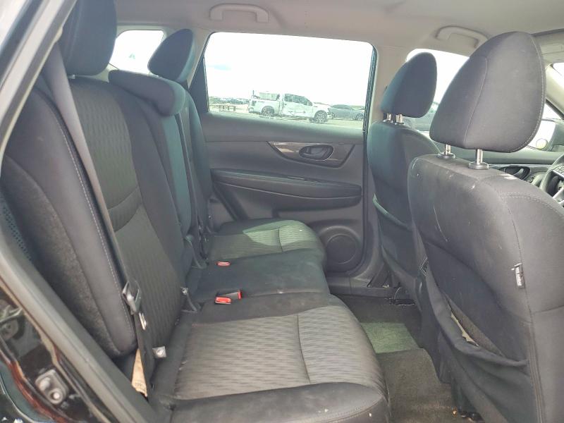 67238936 :رقم المزاد ، 5N1AT2MT8KC773582 vin ، 2019 Nissan Rogue مزاد بيع