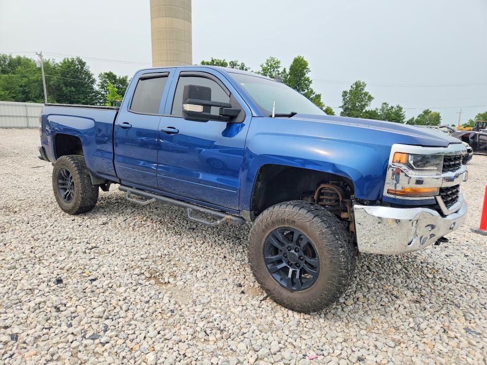 2017 Chevrolet Silverado მანქანა იყიდება აუქციონზე, vin: 1GCVKREC3HZ136881, აუქციონის ნომერი: 64113676