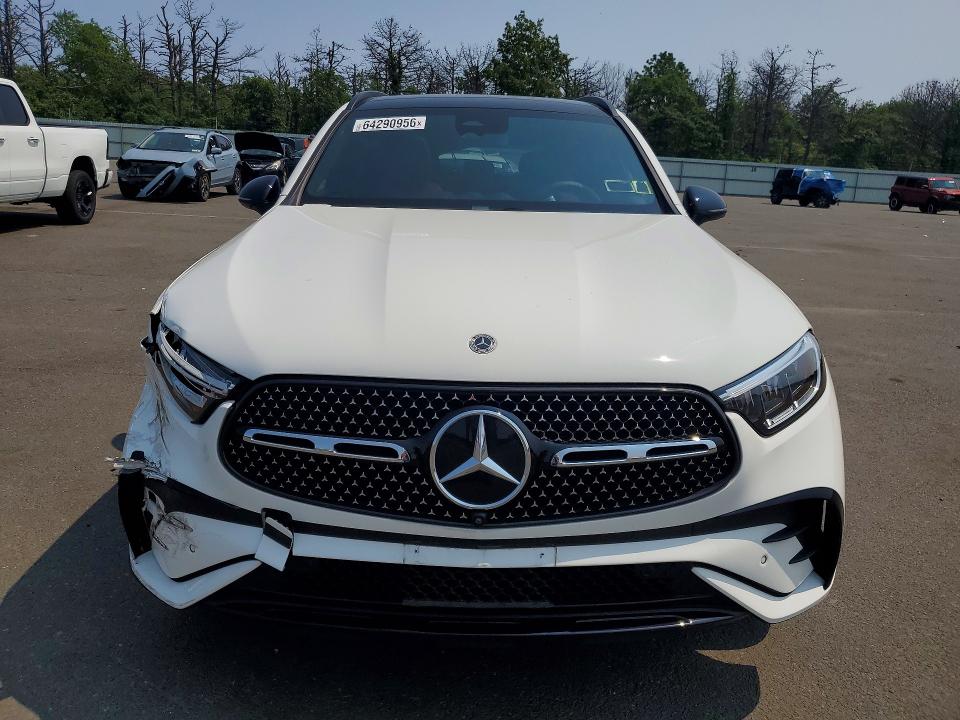 64290956 :رقم المزاد ، W1NKM4HBXRU045441 vin ، 2024 Mercedes-benz Glc مزاد بيع