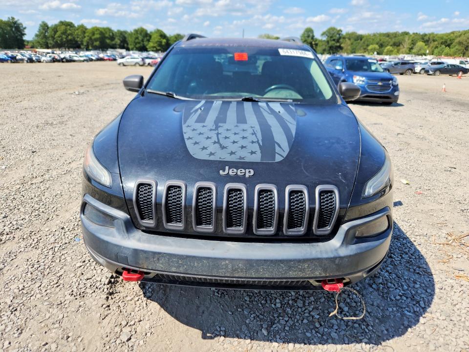 64317986 :رقم المزاد ، 1C4PJMBSXFW663437 vin ، 2015 Jeep Cherokee مزاد بيع