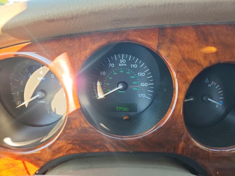 2000 Jaguar Xk8 მანქანა იყიდება აუქციონზე, vin: SAJJA42C9YNA09427, აუქციონის ნომერი: 63819656