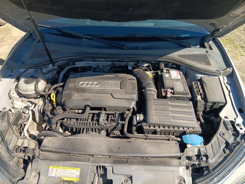 62722586 :رقم المزاد ، WAUBFGFF9F1070544 vin ، 2015 Audi A3 مزاد بيع