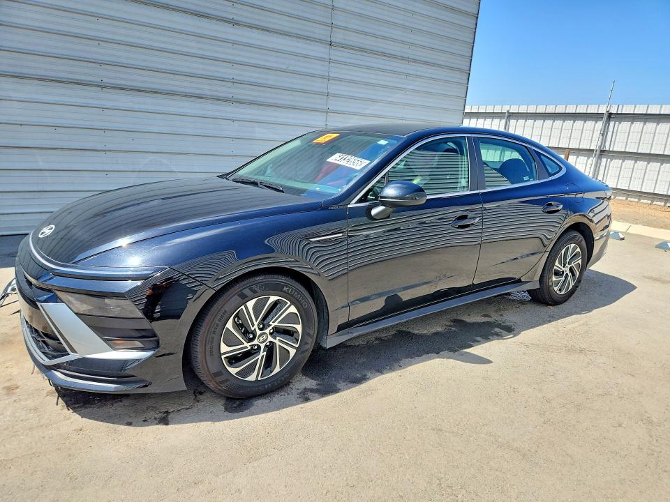 64132656 :رقم المزاد ، KMHL24JJ1TA144639 vin ، 2026 Hyundai Sonata Hybrid مزاد بيع