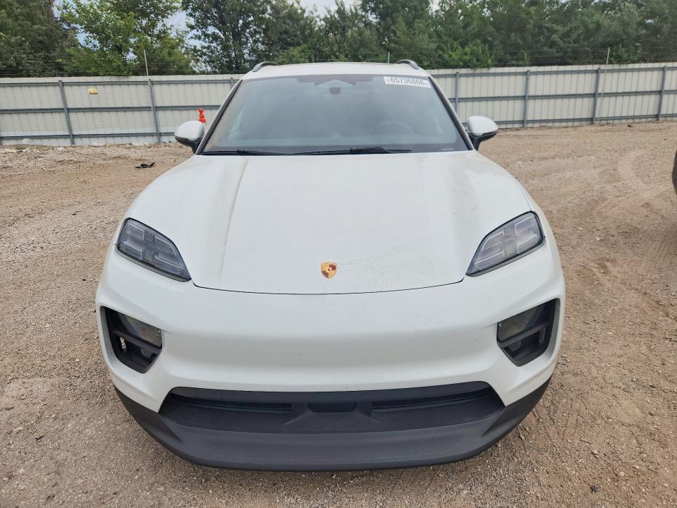 65736866 :رقم المزاد ، WP1AA2XA1SL000355 vin ، 2025 Porsche Macan مزاد بيع