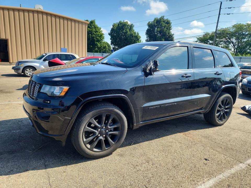 Продаж на аукціоні авто 2017 Jeep Grand Cherokee, vin: 1C4RJFAGXHC892402, номер лоту: 65179306