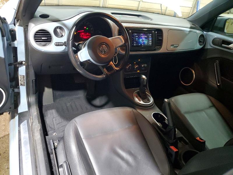 65151716 :رقم المزاد ، 3VWJX7AT5CM624957 vin ، 2012 Volkswagen Beetle مزاد بيع