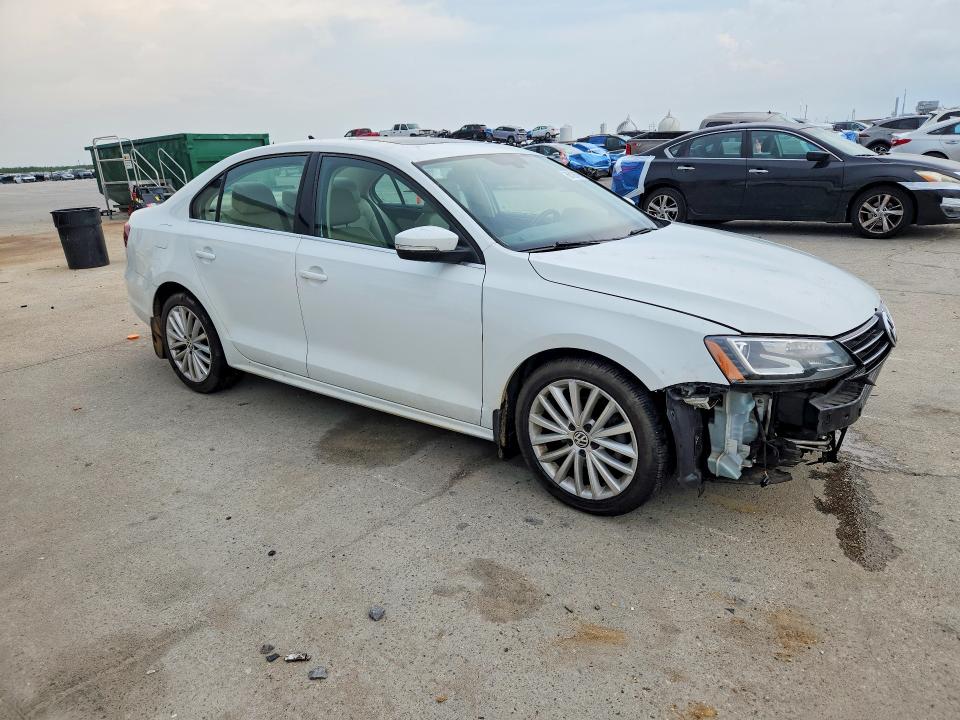 2016 Volkswagen Jetta მანქანა იყიდება აუქციონზე, vin: 3VWL07AJ2GM326691, აუქციონის ნომერი: 66126786