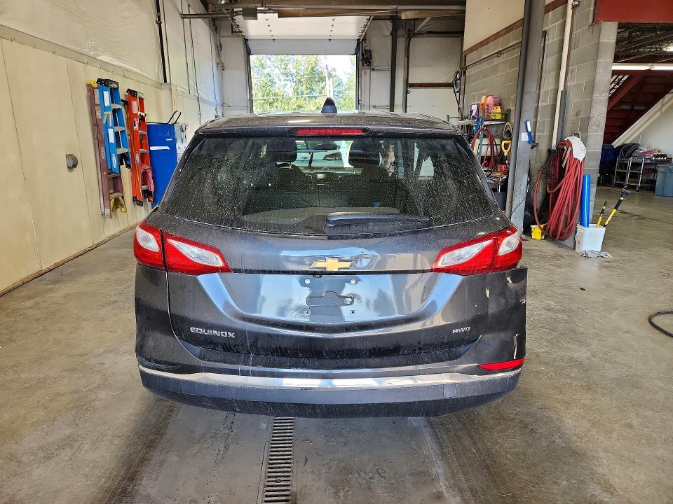 2018 Chevrolet Equinox მანქანა იყიდება აუქციონზე, vin: 2GNAXREV5J6136942, აუქციონის ნომერი: 65389986