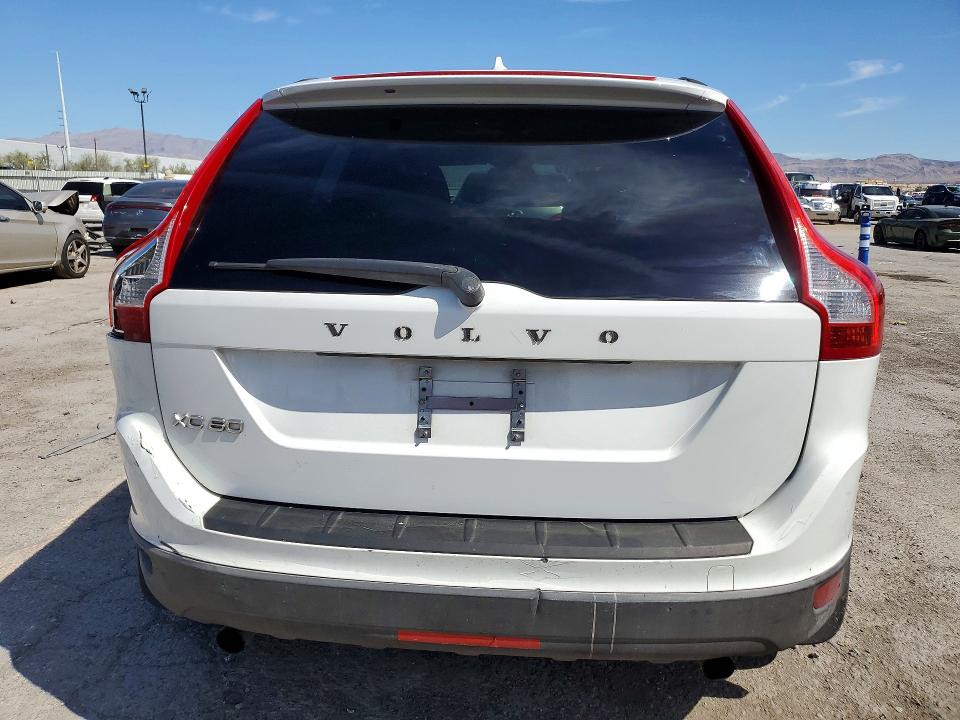 65499066 :رقم المزاد ، YV4940DLXB2186621 vin ، 2011 Volvo Xc60 مزاد بيع