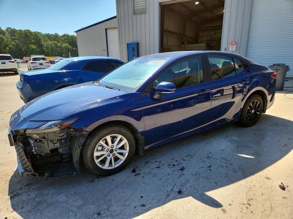 Продажа на аукционе авто 2026 Toyota Camry, vin: 4T1DAACK2TU242640, номер лота: 63334756