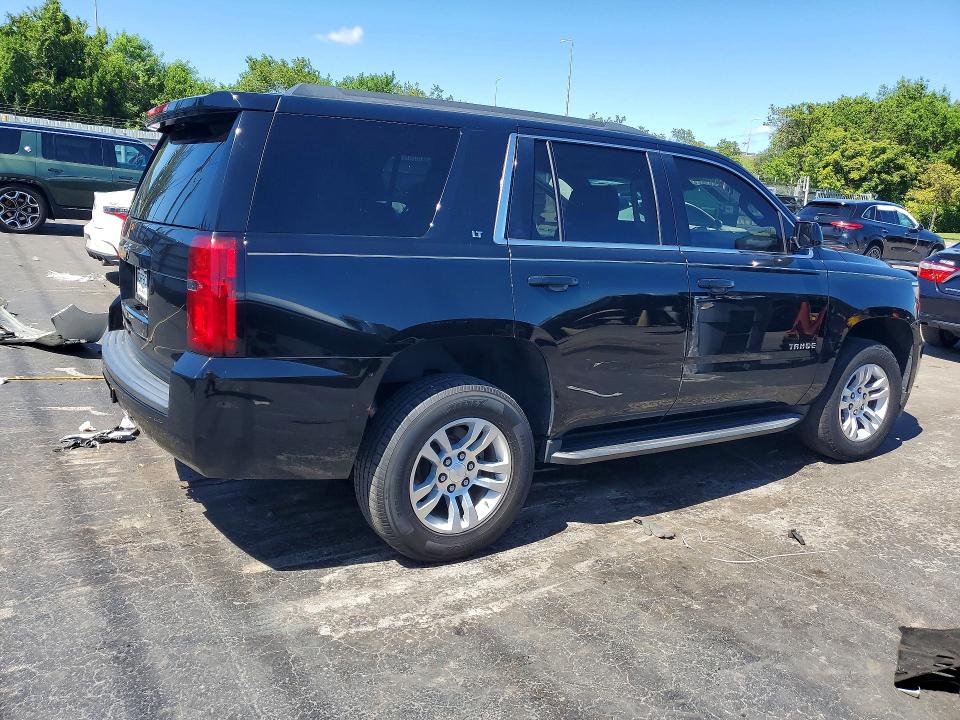 64775546 :رقم المزاد ، 1GNSKBKC0LR111239 vin ، 2020 Chevrolet Tahoe مزاد بيع
