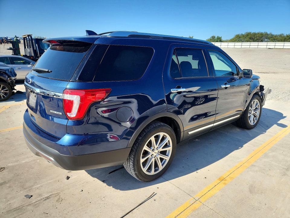 65560686 :رقم المزاد ، 1FM5K7F85GGD11801 vin ، 2016 Ford Explorer مزاد بيع