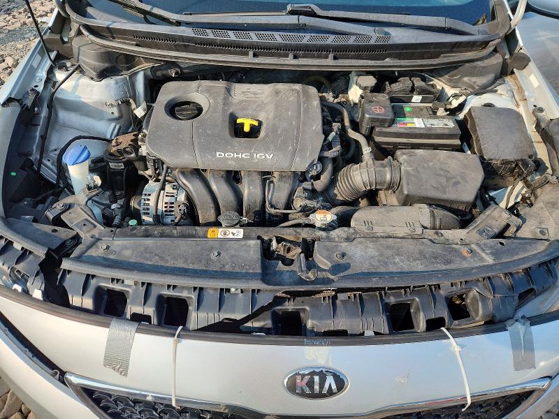 64960246 :رقم المزاد ، 3KPFK4A78JE284302 vin ، 2018 Kia Forte مزاد بيع
