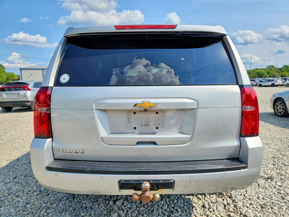 Продажа на аукционе авто 2016 Chevrolet Tahoe, vin: 1GNSKBKC4GR232992, номер лота: 64275226
