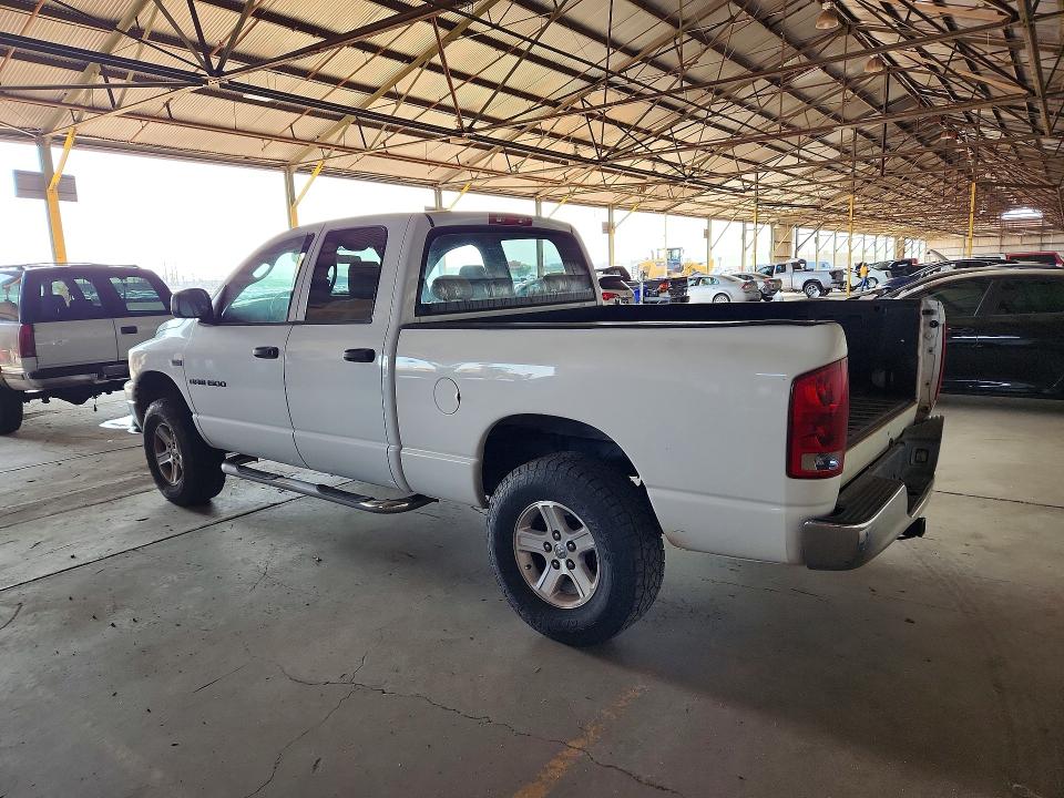 2006 Dodge Ram 1500 მანქანა იყიდება აუქციონზე, vin: 1D7HU18206S524576, აუქციონის ნომერი: 64162726