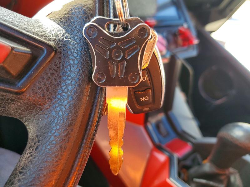 2015 Polaris Slingshot მანქანა იყიდება აუქციონზე, vin: 57XAAPFA1F5104221, აუქციონის ნომერი: 67013486