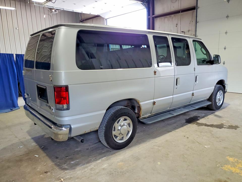 63933666 :رقم المزاد ، 1FMNE1BW7ADA05331 vin ، 2010 Ford Econoline مزاد بيع