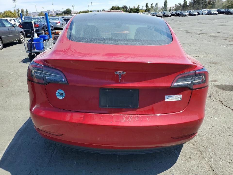 64767446 :رقم المزاد ، 5YJ3E1EA9KF308570 vin ، 2019 Tesla Model 3 مزاد بيع